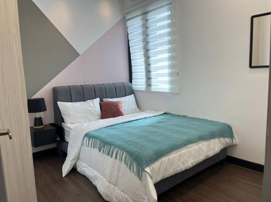 Attractive 3 Bedroom Condo With Pool-D Raudhah Homestay Kajang Luaran gambar