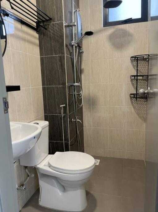 Attractive 3 Bedroom Condo With Pool-D Raudhah Homestay Kajang Luaran gambar