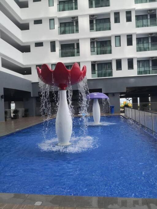 Attractive 3 Bedroom Condo With Pool-D Raudhah Homestay Kajang Luaran gambar