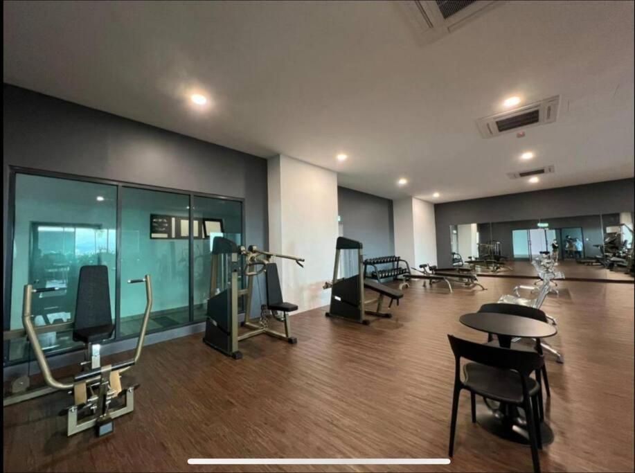 Attractive 3 Bedroom Condo With Pool-D Raudhah Homestay Kajang Luaran gambar