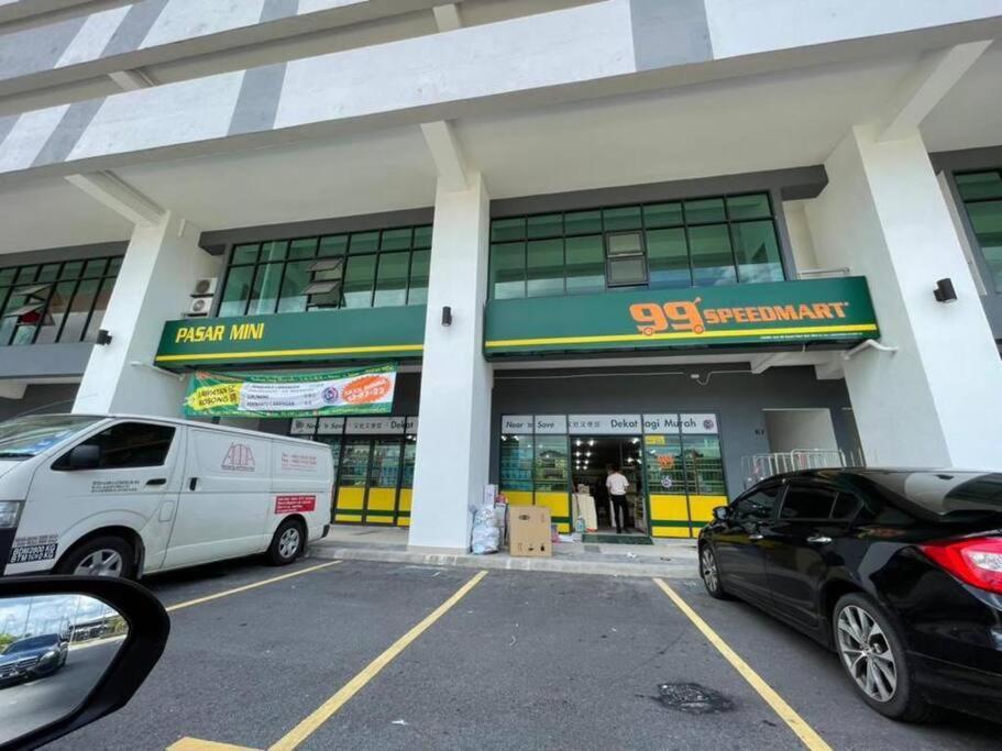 Attractive 3 Bedroom Condo With Pool-D Raudhah Homestay Kajang Luaran gambar